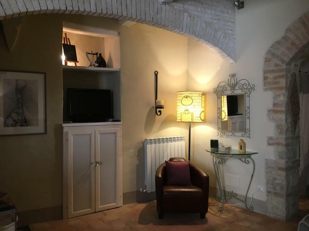Il Rifugio Dell' Artista Apartment Todi Ngoại thất bức ảnh