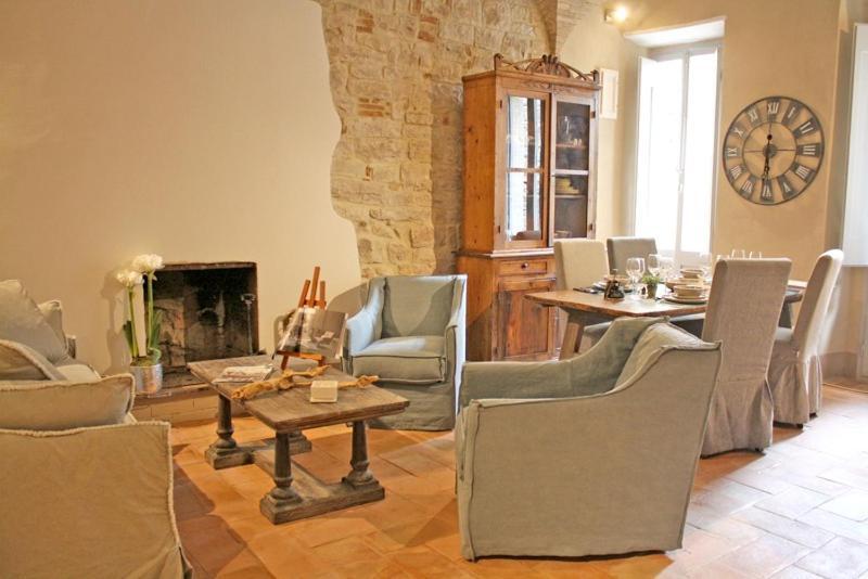 Il Rifugio Dell' Artista Apartment Todi Ngoại thất bức ảnh